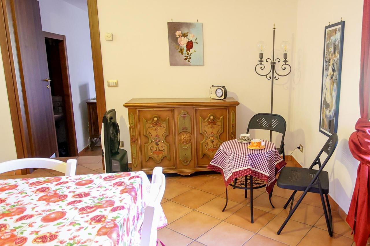 La Rosa Scarlatta Daire Viterbo Dış mekan fotoğraf